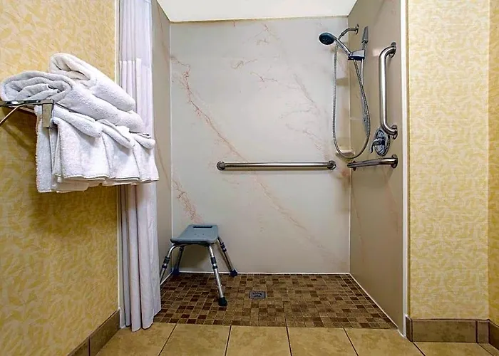 Days Inn By Wyndham College Park