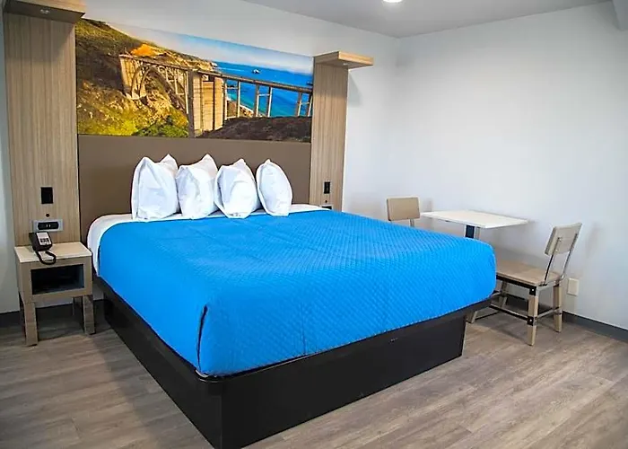 Econo Lodge Pico Rivera