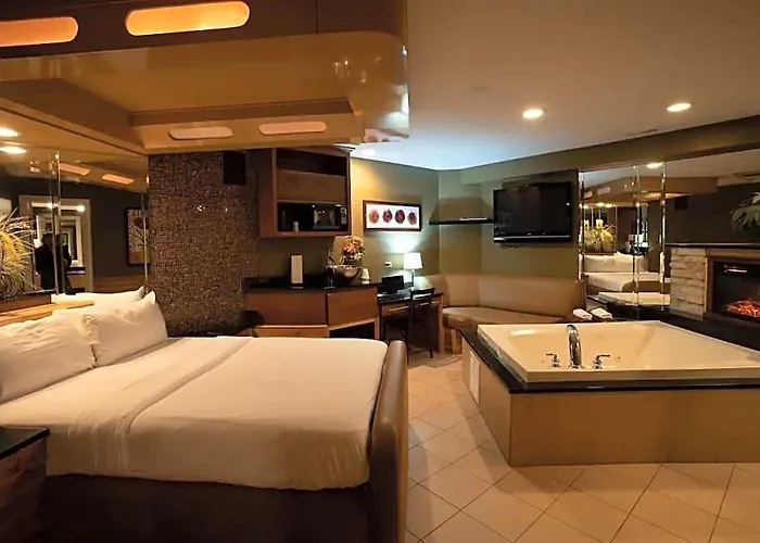 The Champagne Lodge And Luxury Suites