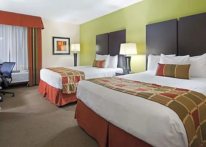 Best Western Plus Huntersville