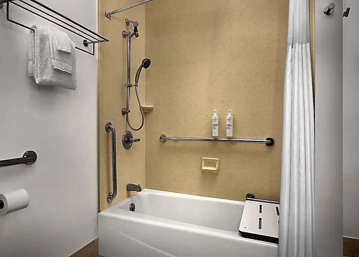 Comfort Suites Vestal Near University
