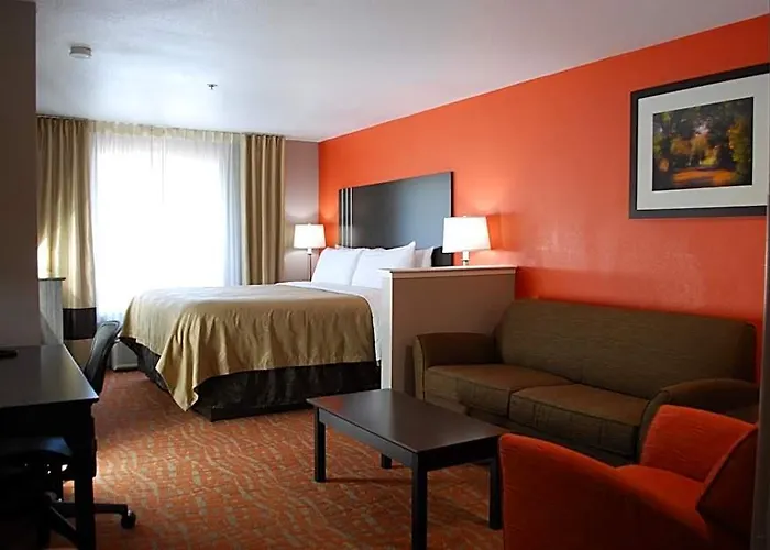 Quality Inn & Suites Fresno Northwest