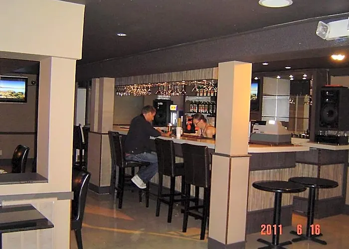 Barclay Hotel