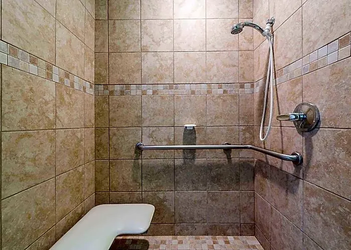 Microtel Inn & Suites By Wyndham West Chester