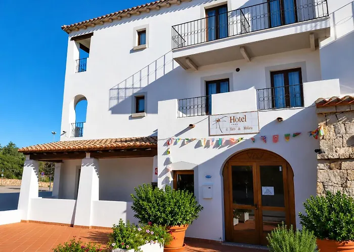 Hotel il Faro di Molara
