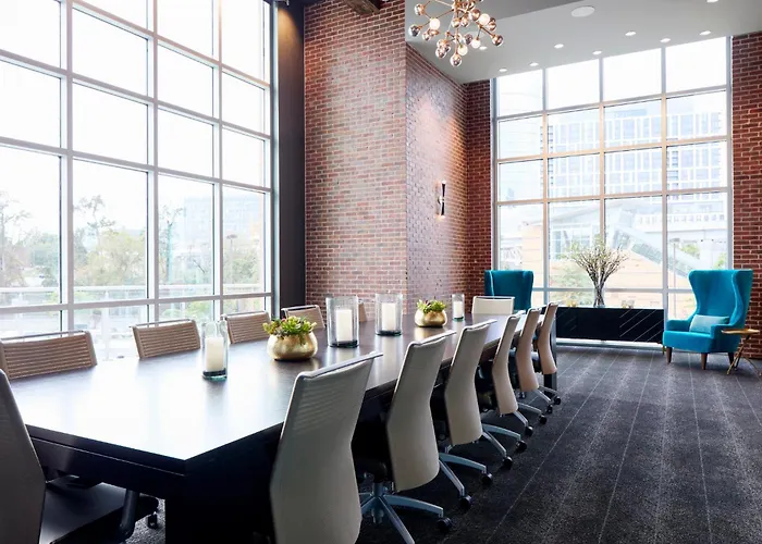 Archer Hotel Tysons