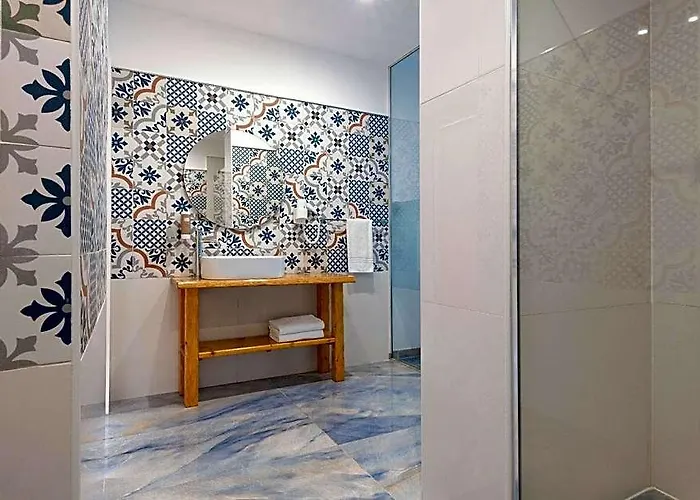 Jonium Hotel - Amazing Sea View And Swimming Pool