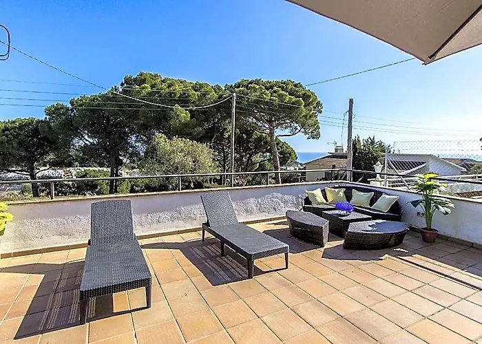 Beautiful Villa In Sant Pol De Mar 60 Km From Barcelona