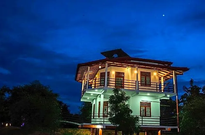 Lake Villa Resort