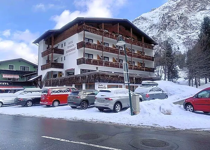 Hotel Zirbenhof