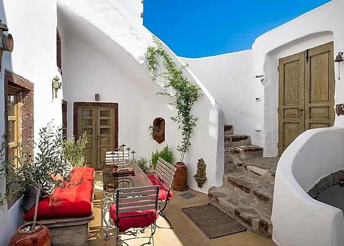 Santorini Vista Legacy Retreat - Live The History, Wake To The View