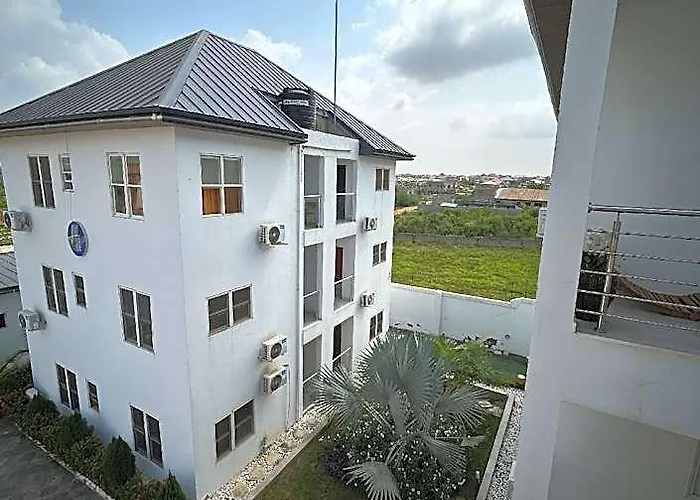 Escape To Hvillage,