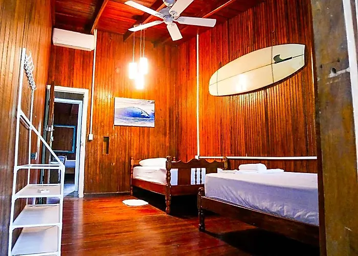 Surfhouse Pavones