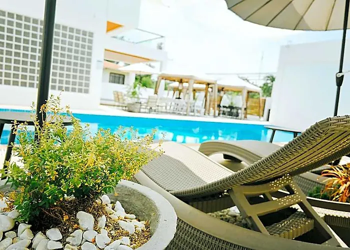 Villa Carlina Resort
