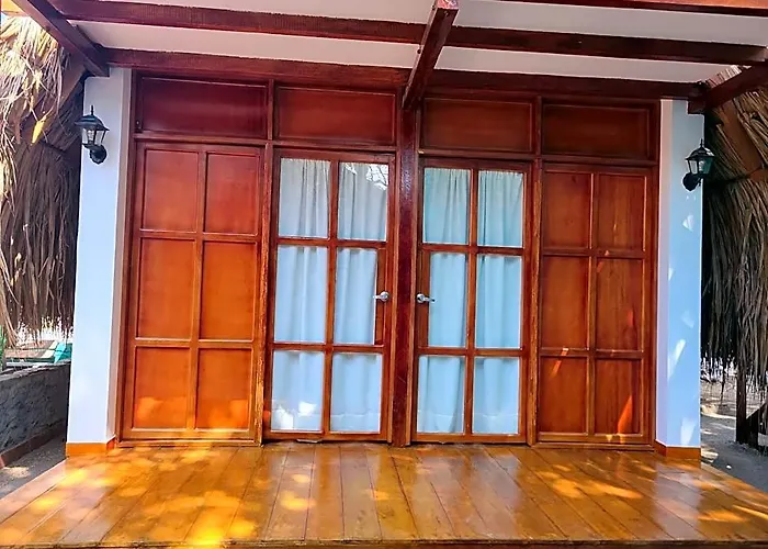 Isla Los Erizos Ecohouse