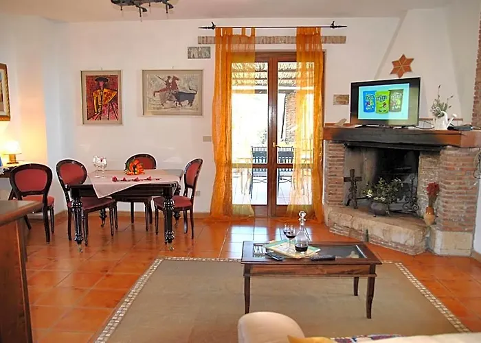 Holiday Resorts For 6 Persons, With Swimming Pool