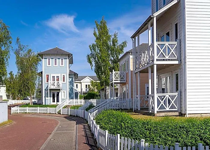 Villa In Cape Helius With Garden Terrace