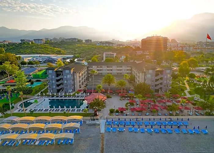 Senza Sunset Beach Hotel