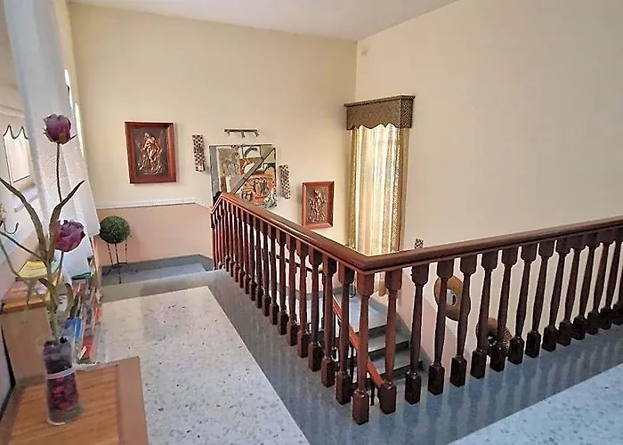 Spacious, Traditional House In The Center Of Malta