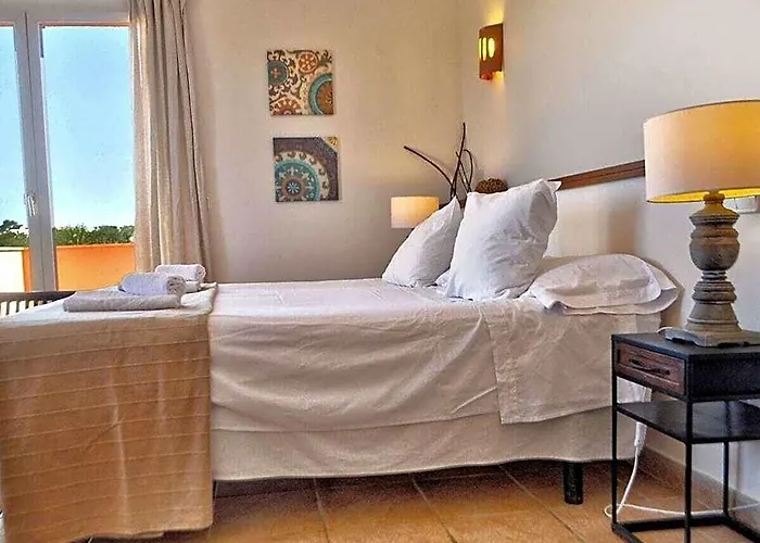 Gatona Comfortable Holiday Residence