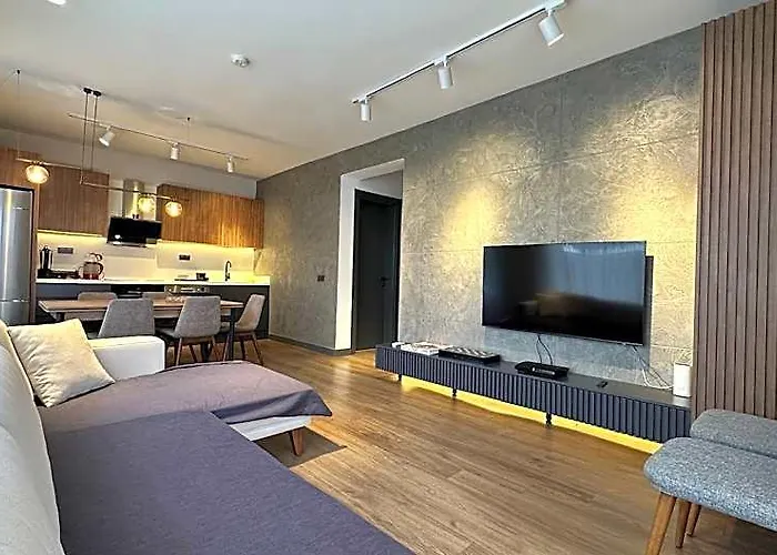 Triplex Villa With Children'S Pool, Garden, Sauna