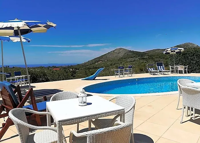 Uva Stelle Maison Detached Villa In The Hills Of Sperlonga