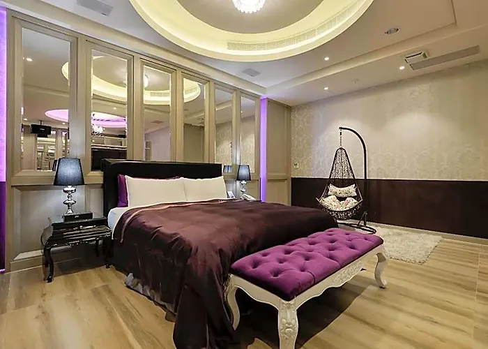 M Hotel