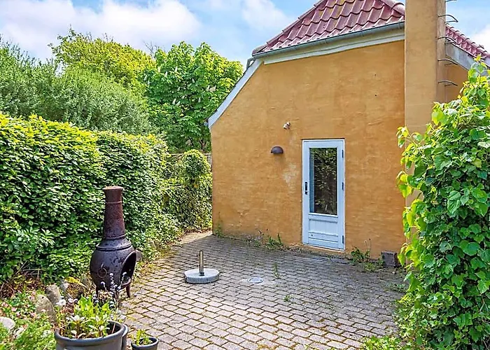 Person Holiday Home In Lemvig