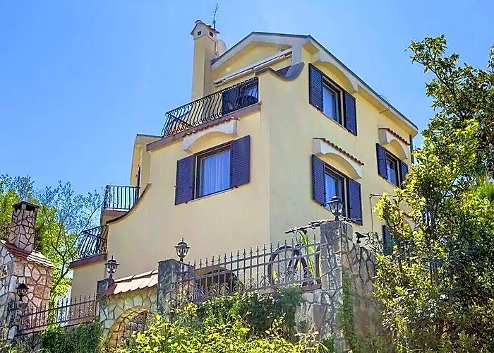 Amoretta Comfortable Holiday Residence