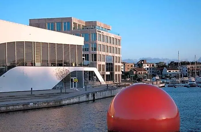 Mandal Hotel - Norway'S Southernmost Hotel