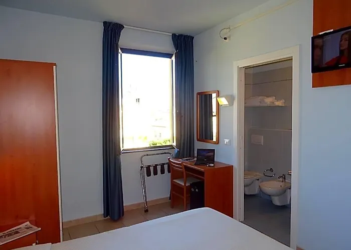 Hotel Ristorante Sole E Mare