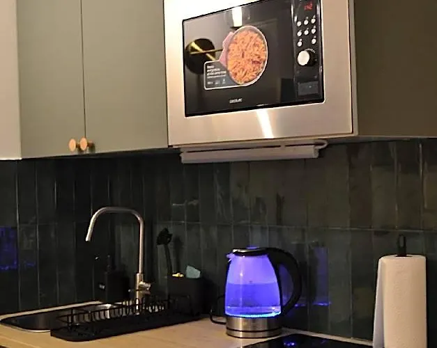 Studio 88 - Your Haven Close To La Defense & Paris