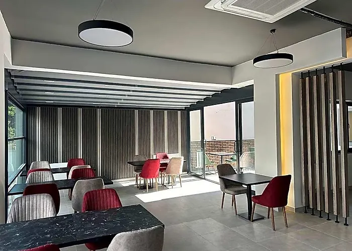 Marasium Suites Hotel