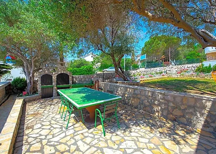 Apartments Ruzmarin