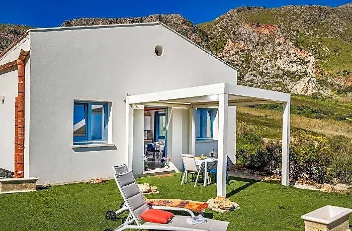 Villa Holidays View Bennistra Tower In Scopello