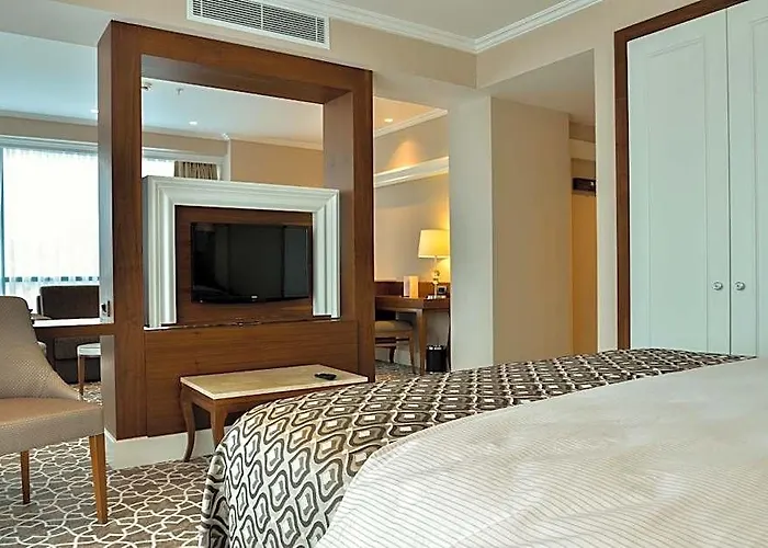 Alusso Thermal Hotel Spa & Convention Center