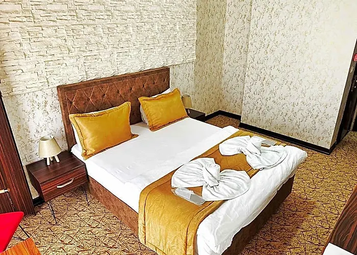 Rose Suite