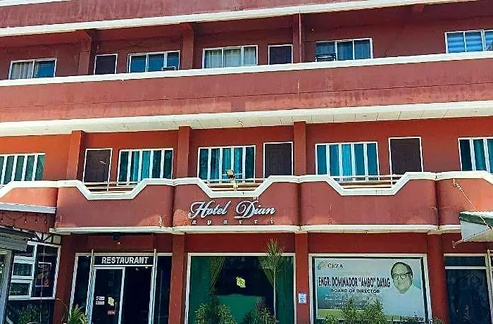 Reddoorz @ Hotel Dian Aparri