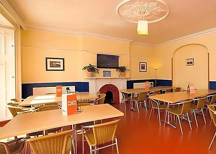 Yha Coniston Holly How