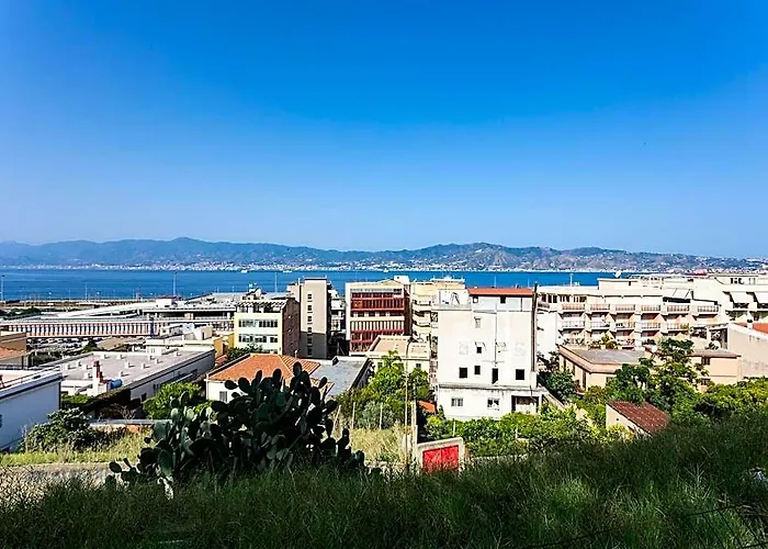 Belvilla By Oyo La Villetta Green House