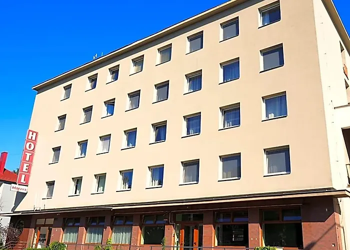 Morava 307 Uherske Hradiste Safarikova 855