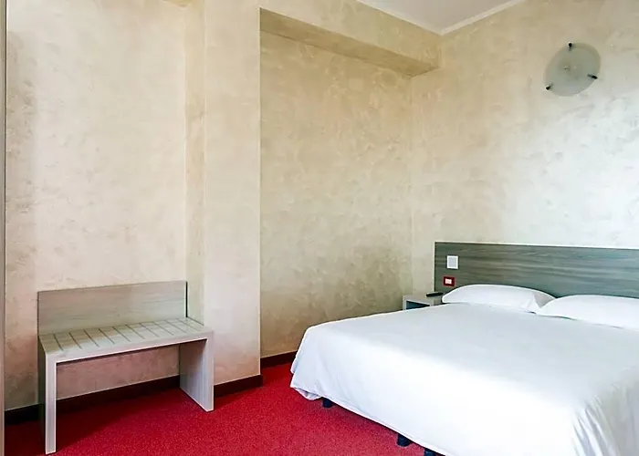 Hotel Italia Dormelletto