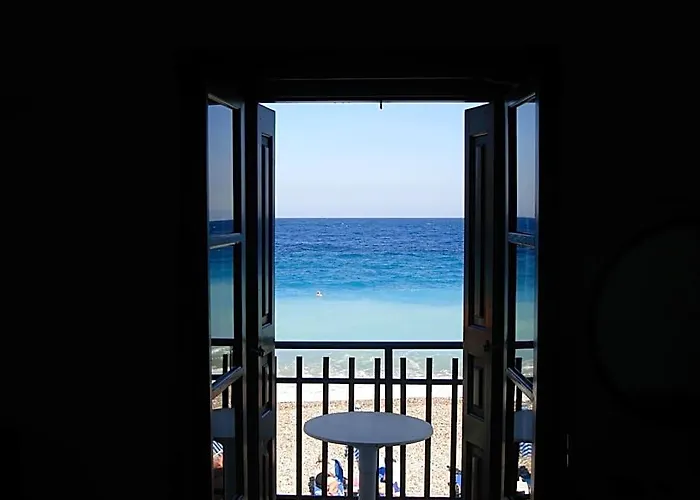 Long Beach Kokkari Samos