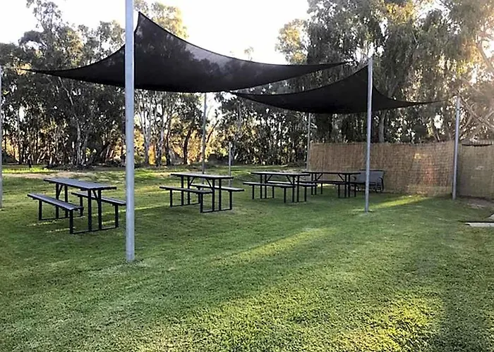 Edward River Hotel