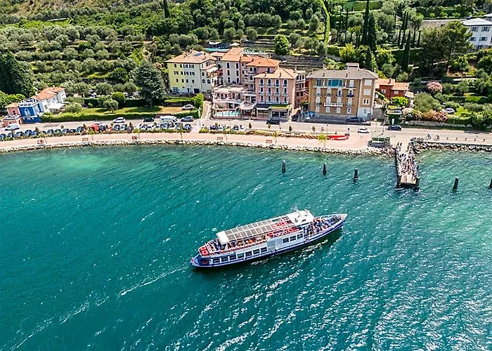 Lake Hotel Ifigenia