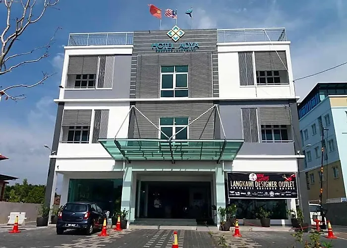 Hotel Adya Express Chenang