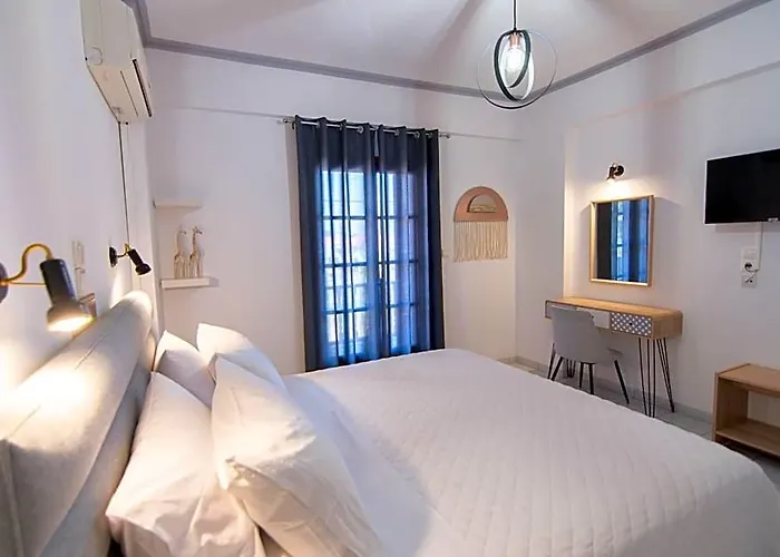 Iro'S Residence