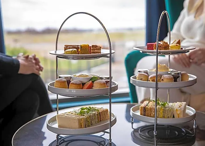 The Landing Hotel