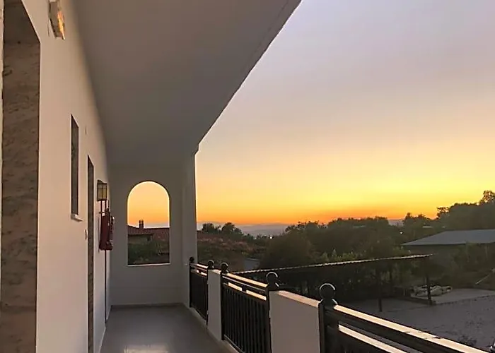 Hotel Avra