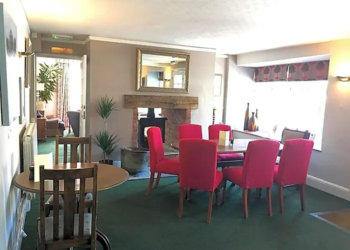 The Crown Hotel